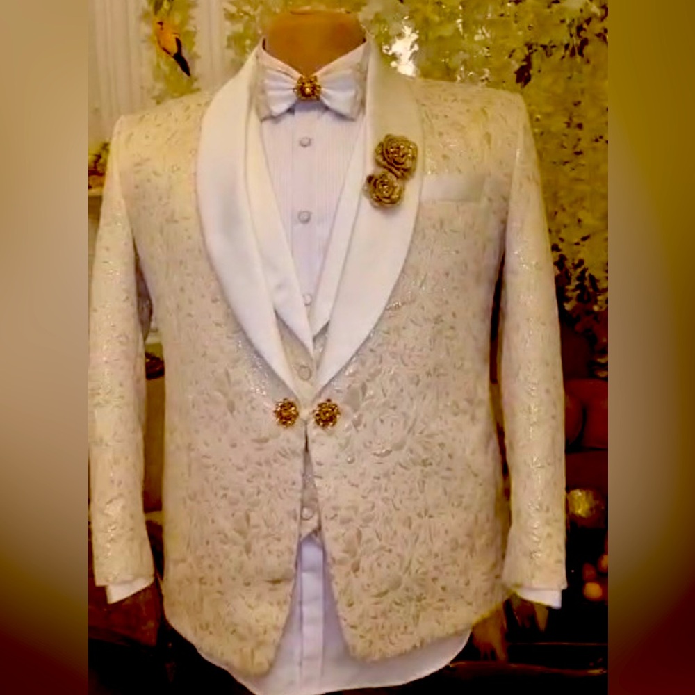 Very Unique wedding Tuxedo